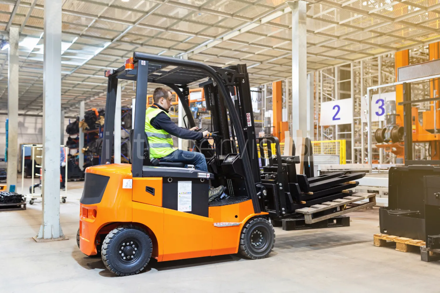 Job offer: Free UDT Forklift Operator Course in Mława