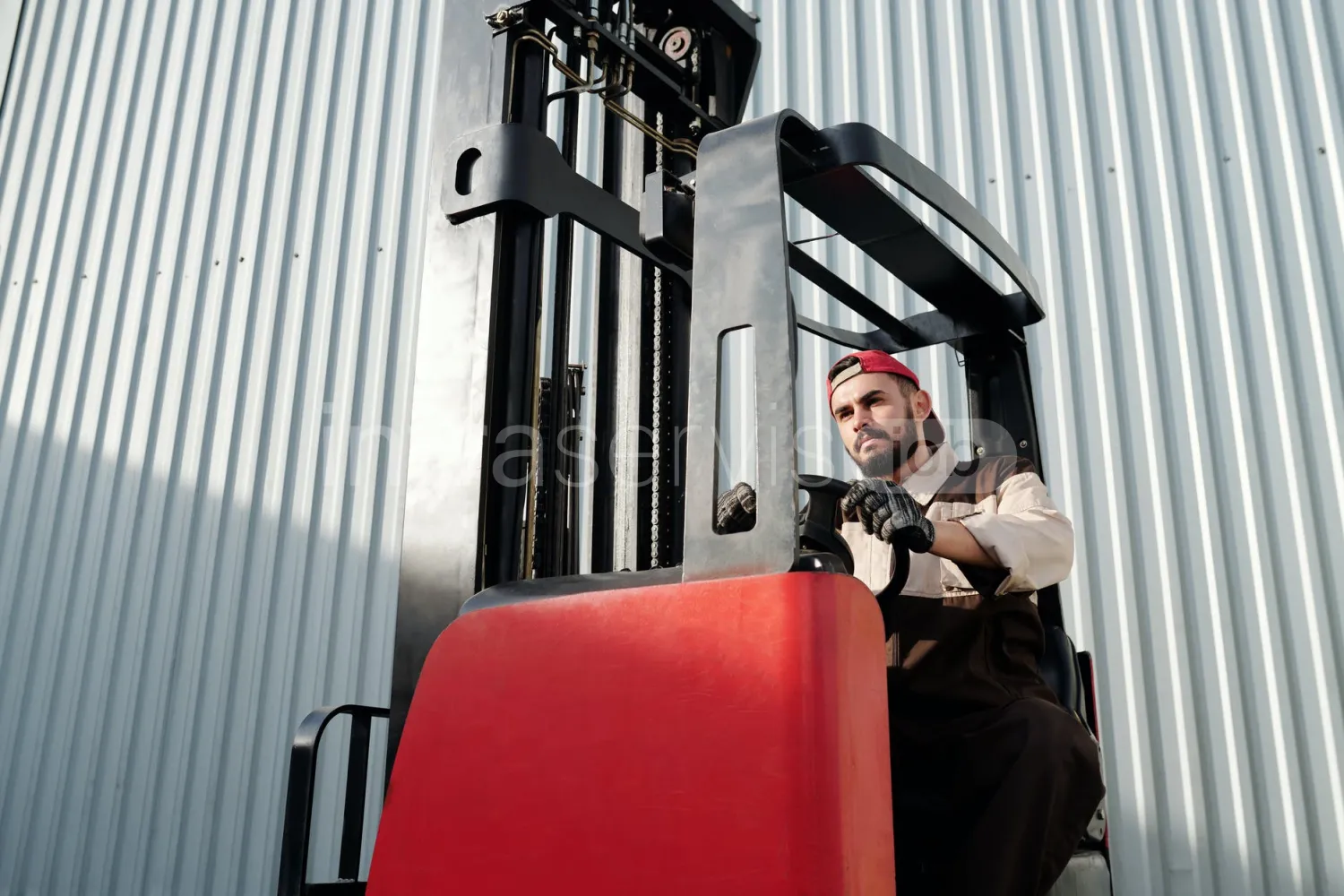 Job offer: Forklift Operator (UDT License Required)