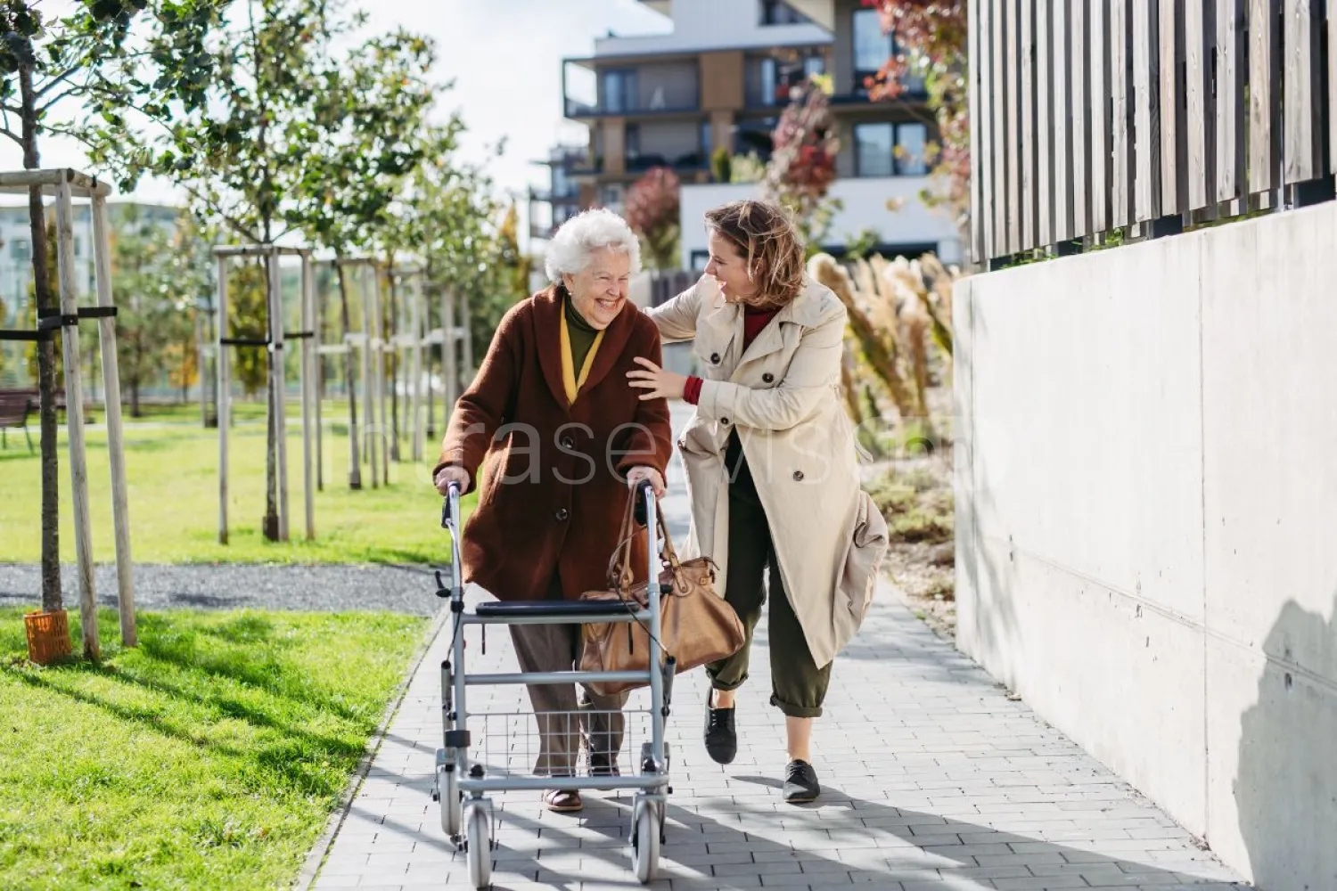 Job offer: Caregiver for the elderly