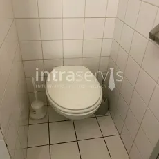 13302
