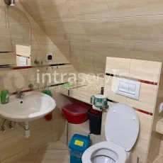 7582