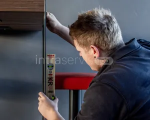 Monter mebli i ekspozycji