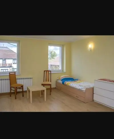 Accommodation photo 6 of 6 - Pracownik produkcji – cięcie, pakowanie i obróbka styropianu