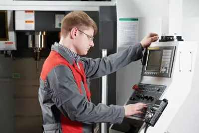 Job offer: Operator CNC do przyuczenia – obsługa maszyn i szkolenie - Gdańsk, Polska