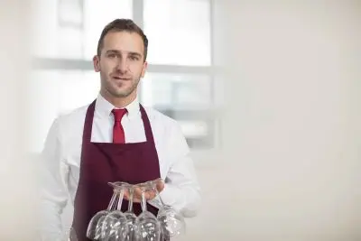 Job offer: Kelner w hotelu – obsługa gości i praca nad morzem - Międzyzdroje