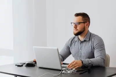 Job offer: Młodszy specjalista ds. logistyki - Warszawa